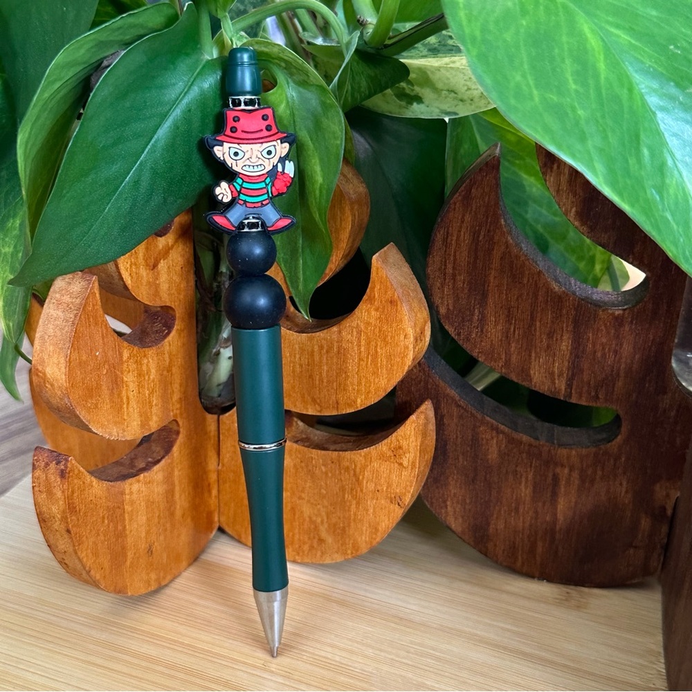 🎃 Spooky Halloween Silicone Pen | Handmade Beaded Pen | Fall Writing Accessory 👻